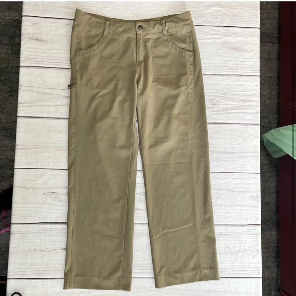 Patagonia Outdoor Cropped Pants Hiking Camping
Beach straight leg size 8 - Picture 2 of 15